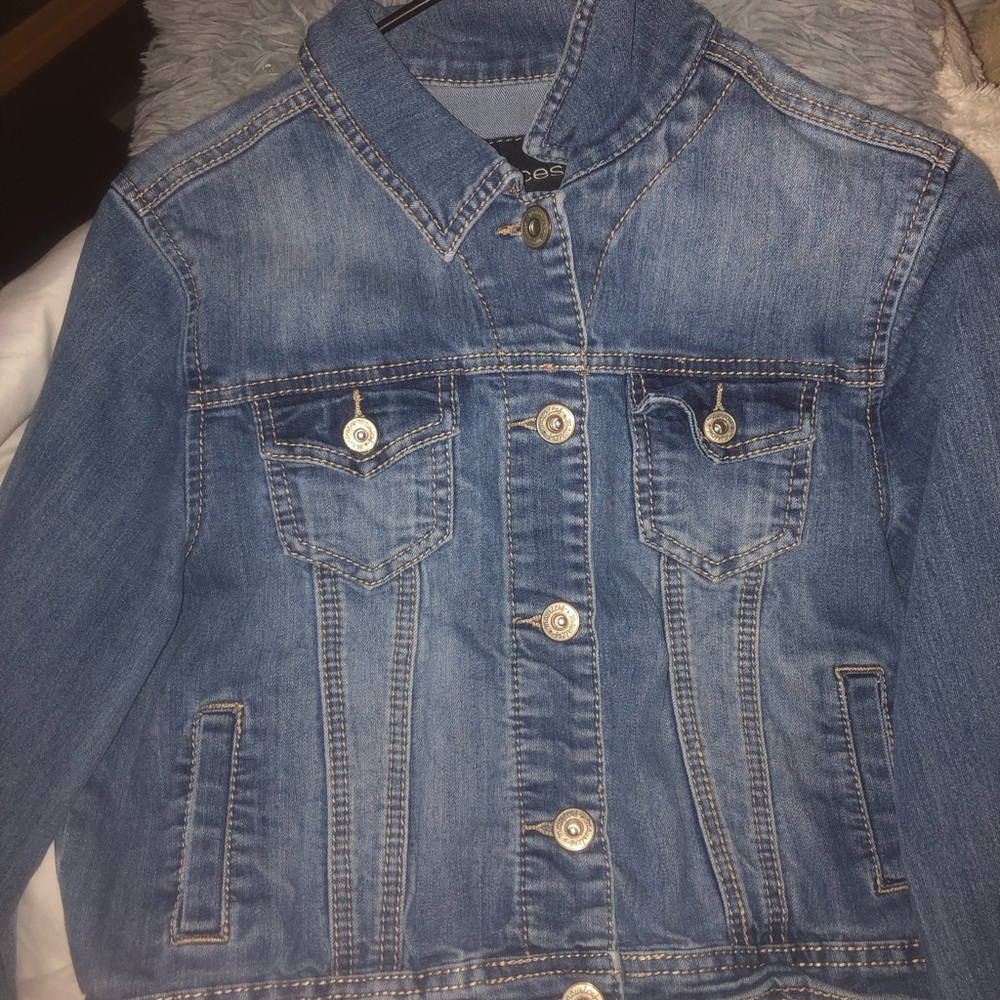 Jean jacket - Picture 3 of 3